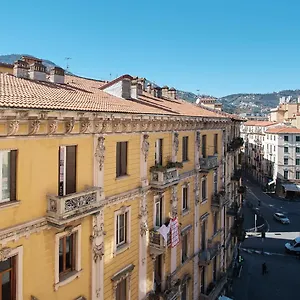 Cinque Terre Bridge Apartment