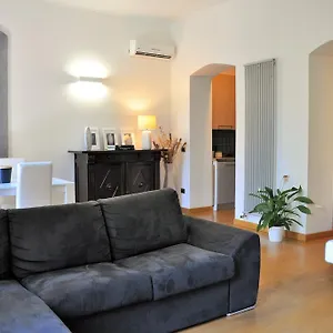Flat 81 Apartment